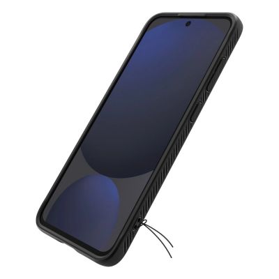 10. Etui Spigen Rugged Armor na Samsung Galaxy S24 FE - czarne