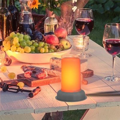 5. ŚWIECA LED EFEKT PŁOMIENIA 7.5x9.5CM