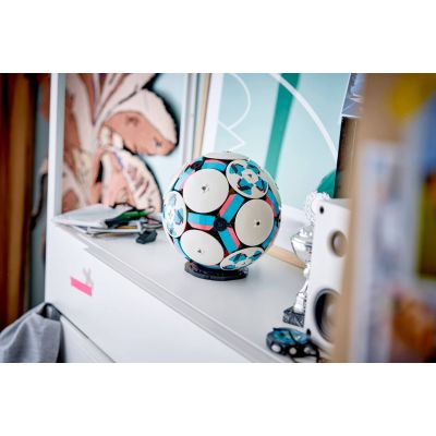 8. LEGO Editions 43019 - Piłka nożna