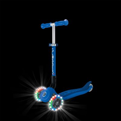 2. Hulajnoga trójkołowa JUNIOR FOLDABLE LIGHTS (437-300-3)