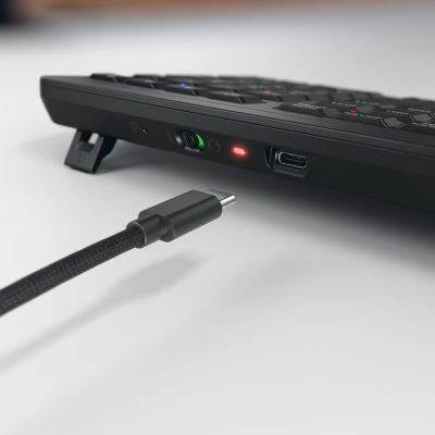 17. CHERRY Stream desktop ultimate klawiatura Dołączona myszka Dom/Biuro USB + RF Wireless + Bluetooth QWERTZ Niemiecki Czarny