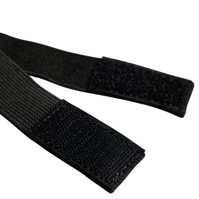 8. Ochraniacze piłkarskie adidas Tiro Club JV6750