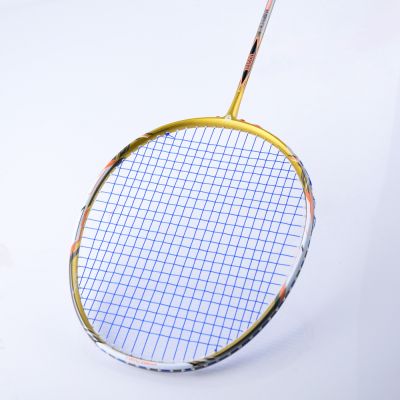 8. Rakietka do Badmintona Teloon Blast TL600 89g HS-TNK-000011148