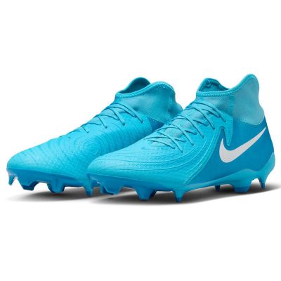 5. Buty piłkarskie Nike Phantom Luna II Academy FG/MG M FD6725-400