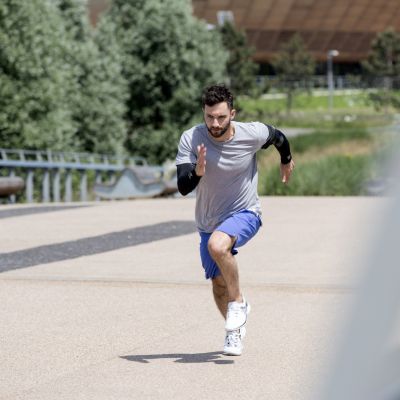6. Rękawy kompresyjne Reebok Rrsl-13025