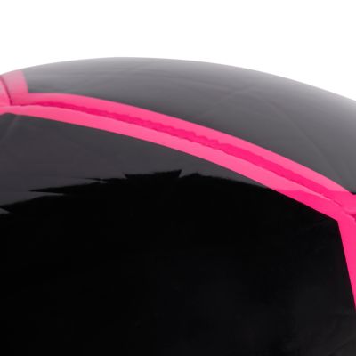 4. Piłka nożna adidas EPP Club czarno-różowa JW4011