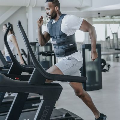 42. Bieżnia elektryczna Freemotion Incline Trainer i22.9 FMTK74819K2