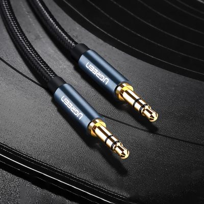 14. Ugreen kabel audio 2 x mini jack 3,5mm 2m czarny (50363 AV112)