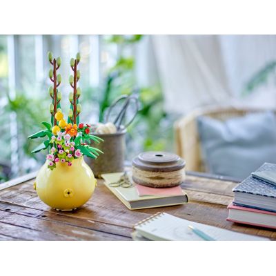 4. LEGO 40588 - Doniczka