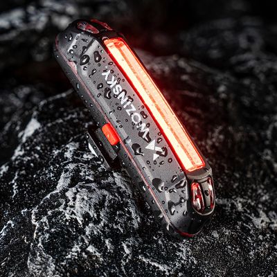 11. Zestaw lampek rowerowych Wozinsky WSBLB2 przednia (400 lm) USB-C i tylna USB micro - czarny