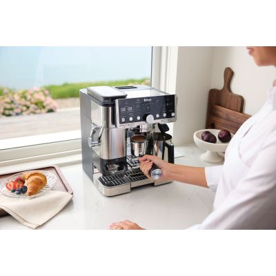4. Ekspres Ninja Luxe Cafe Pro ES701EU