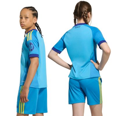 4. Koszulka dla dzieci adidas Real Madrid 26/27 Third Goalkeeper Jersey KC3982