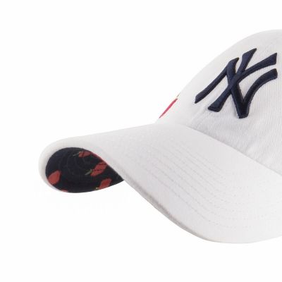 4. Czapka z daszkiem 47 Brand New York Yankees B-CICON17GWS-WH