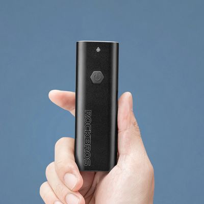 2. Lampka rowerowa Rockbros RHL600 przednia 2600mAh 600lm IPX6 - czarna