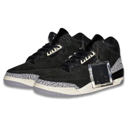 3. Buty Sportowe Air Jordan 3 Retro Off Noir - CK9246-001