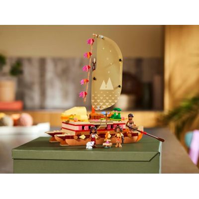 9. LEGO DISNEY PRINCESS 43270 Kajakowa przygoda Vaiany