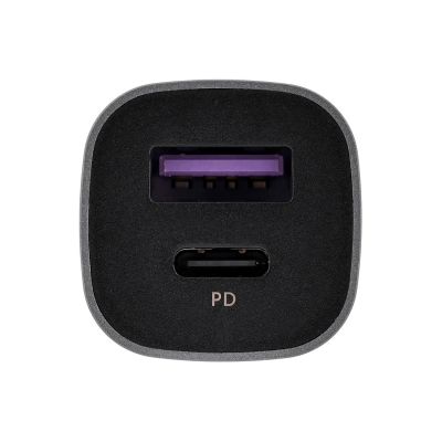 5. Ugreen ładowarka samochodowa USB Typ C / USB 24W Power Delivery Quick Charge szary (30780)