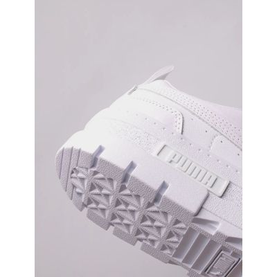7. Buty Puma Mayze Classic W 384209-01