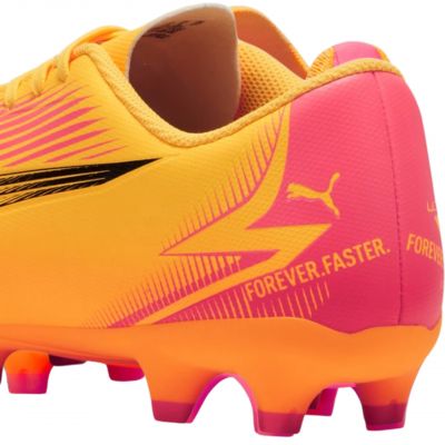 5. Buty piłkarskie Puma Ultra Play FG/AG M 107763 03