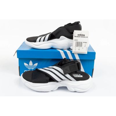 30. Sandały adidas Magmur Sandal W EF5863
