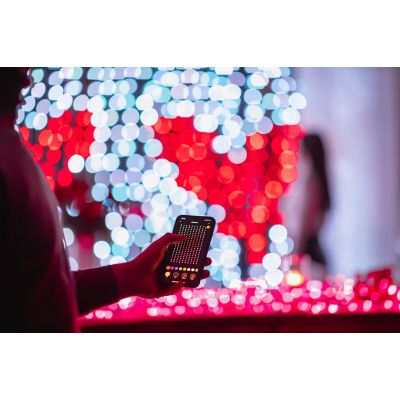 9. Inteligentna Kurtyna LED Twinkly 210 RGB+W 2,1m