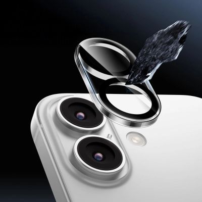 2. Osłona aparatu Tech-Protect Cam Fit+ na iPhone 17 - przezroczysta