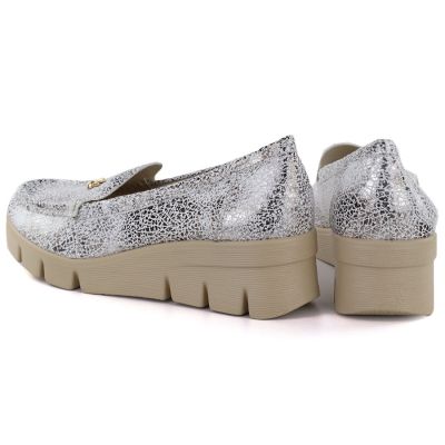 3. Półbuty damskie na platformie złote M.Daszyński MR23109D