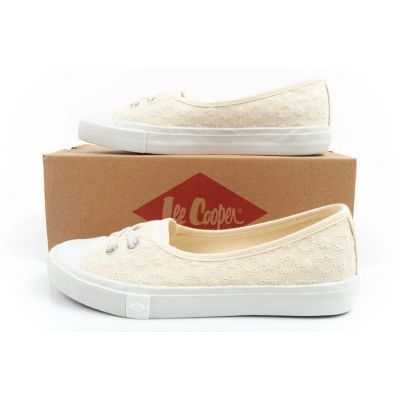 16. Buty Lee Cooper W LCW-25-31-3445L