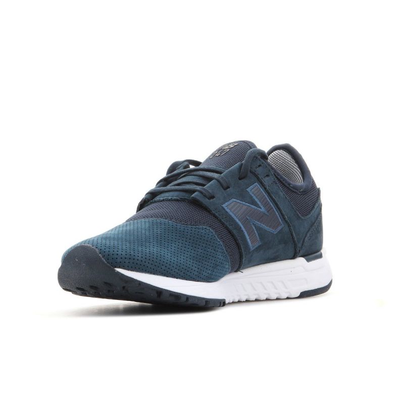 5. New Balance WRL247WP