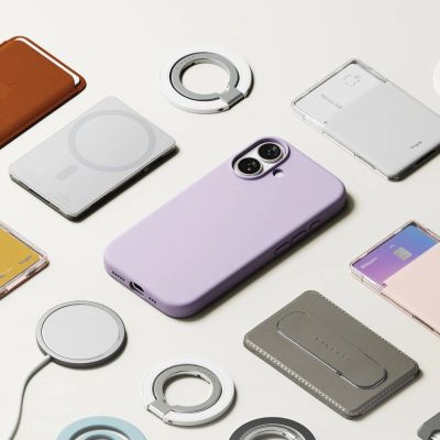 9. Etui Ringke Silicone Magnetic MagSafe na iPhone 17 - fioletowe