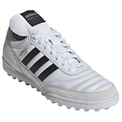 4. Buty piłkarskie adidas Mundial Team TF M ID4053