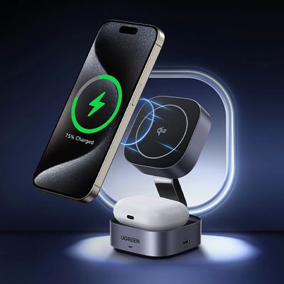 5. Ładowarka Ugreen W702 indukcyjna 3w1 z MagSafe / Qi2 i portem USB-C na telefon / słuchawki - czarna