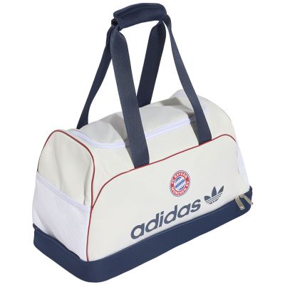 3. Torba adidas Oryginals FC Bayern KT3411