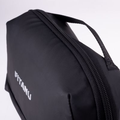 5. Kosmetyczka WASHI