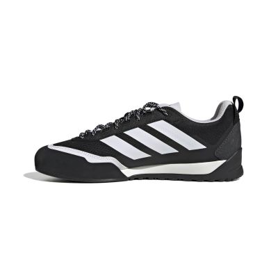 2. Buty adidas Terrex Skychaser Solo 3 HQ9175