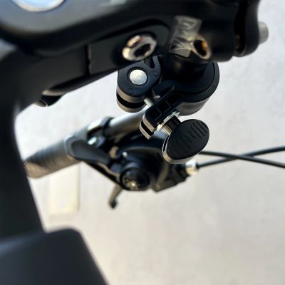 10. Wozinsky mocny uchwyt na telefon na kierownicę roweru, motocykla, hulajnogi czarny (WBHBK6)