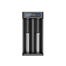 XTAR ŁADOWARKA DO AKUMULATORÓW CYLINDRYCZNYCH LI-ION MC2+
