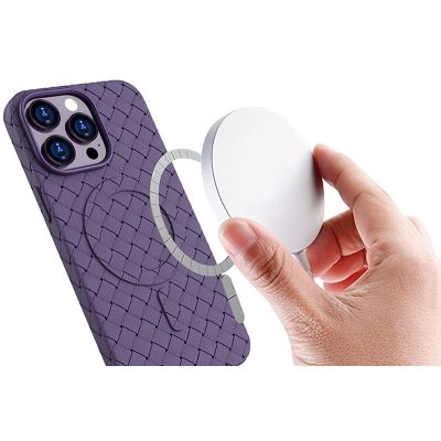 2. Plecione etui MagSafe Woven Case do iPhone 13 Pro - fioletowe