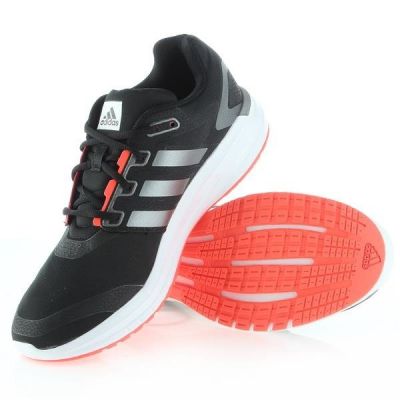 6. Buty do biegania Adidas Brevard M b44471