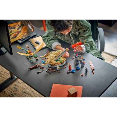 7. LEGO Ninjago 71871 - Bitwa o Smocze Ostrze