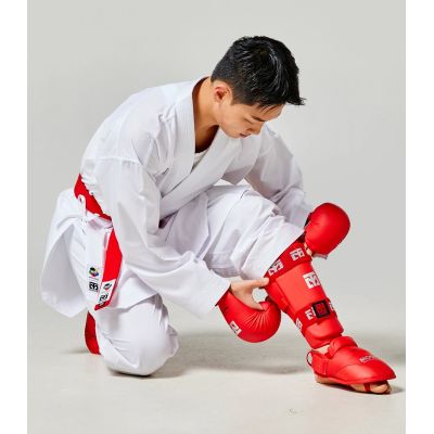 4. Ochraniacze piszczeli i stóp Karate WKF RED | MOOTO