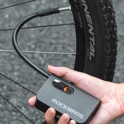 6. Pompka akumulatorowa Rockbros L1 Mini 70 psi kompresor długość węża 200 mm Schrader - czarna