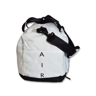5. Torba sportowa AIR Jordan Duffle Bag White - SM0168-001