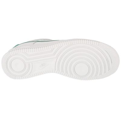 4. Buty Nike Air Force 1 07 LV8 M FN8349-100
