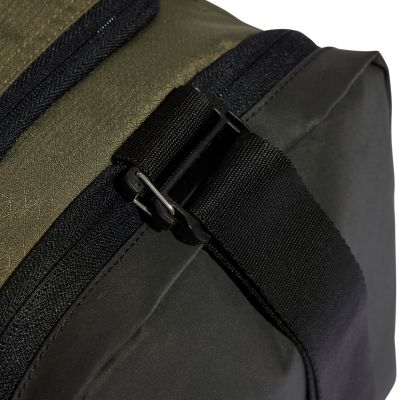 10. Torba adidas Essentials 3-Stripes Duffel S IZ1907