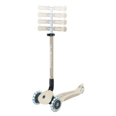 14. Hulajnoga z siedziskiem jeździk GO•UP DELUXE LIGHTS ECOLOGIC 360 (697-566)