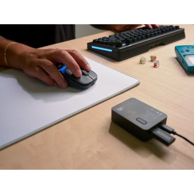 15. Glorious Gaming Model O3 Wireless myszka Dla praworęcznych RF Wireless Optyczny 30000 DPI