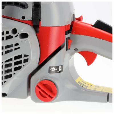 5. Pilarka spalinowa łańcuchowa o długości 50cm z silnikiem 2.9kW