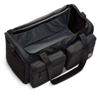 4. Torba Nike Utility Power 2.0 FN4206-010