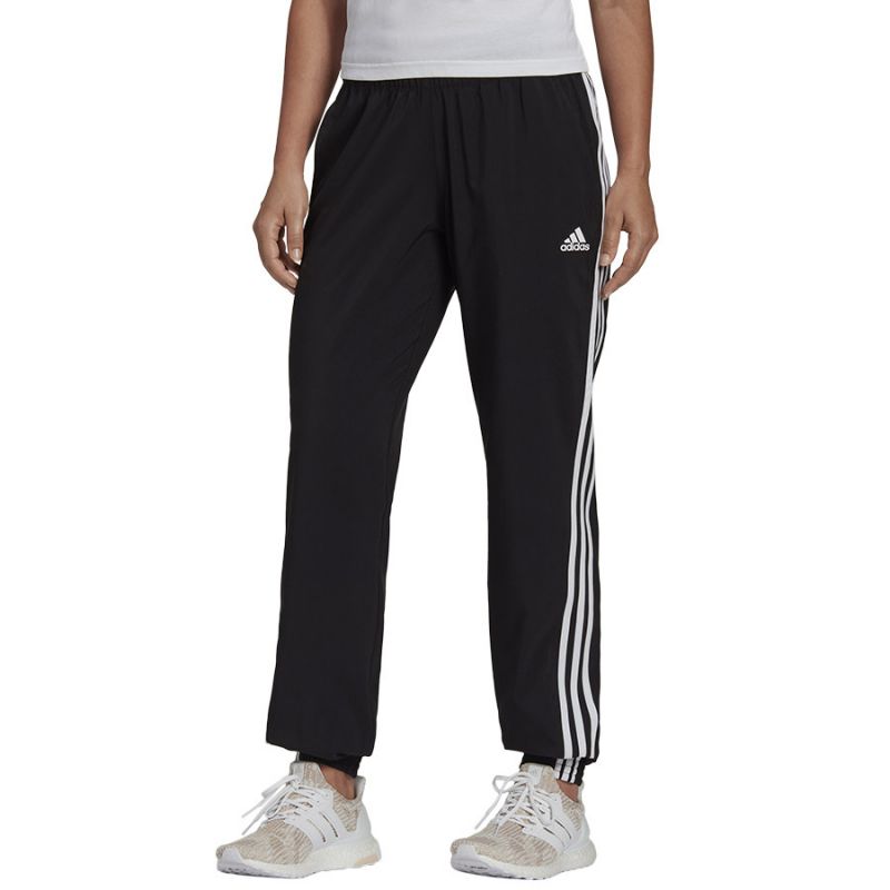 2. Spodnie adidas WTR Icons WVT PT W H59081